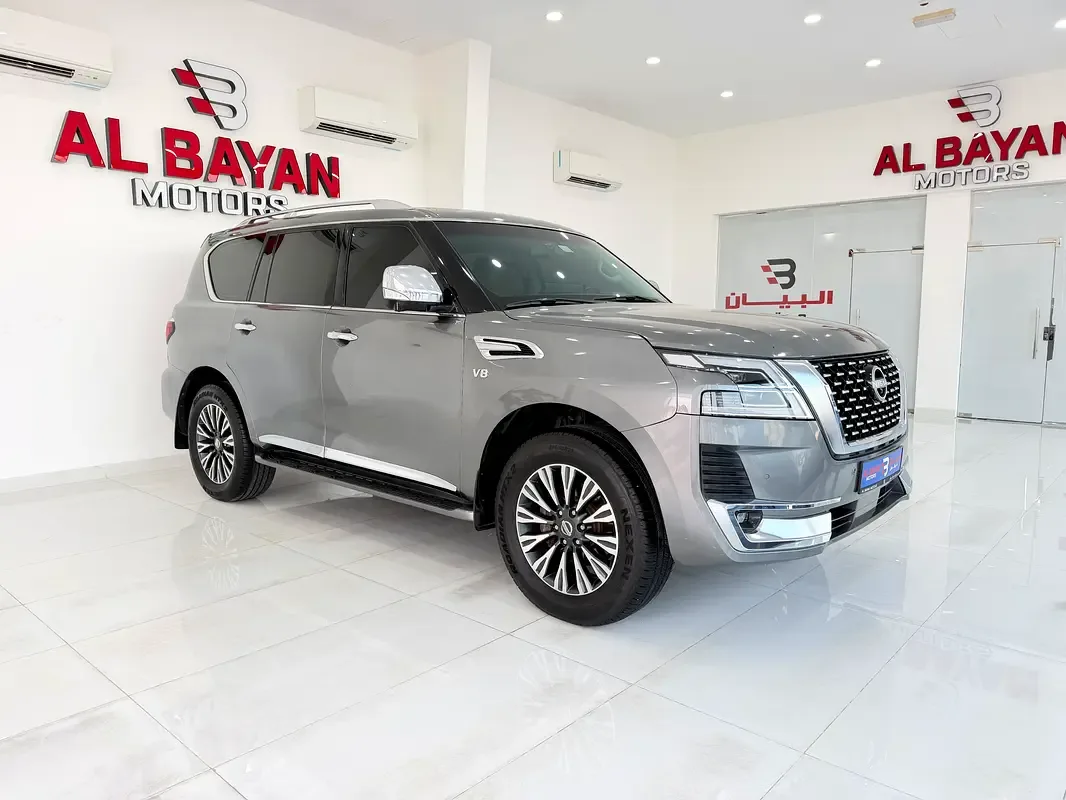 Nissan Patrol 5.6 AT (405 hp)