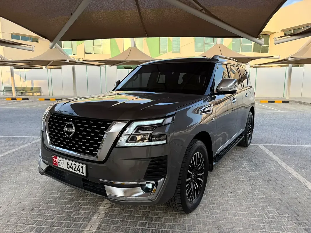 Nissan Patrol 5.6 AT (405 hp)