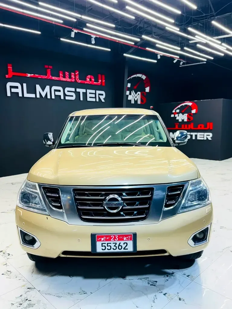 Nissan Patrol 5.6 AT (405 hp)