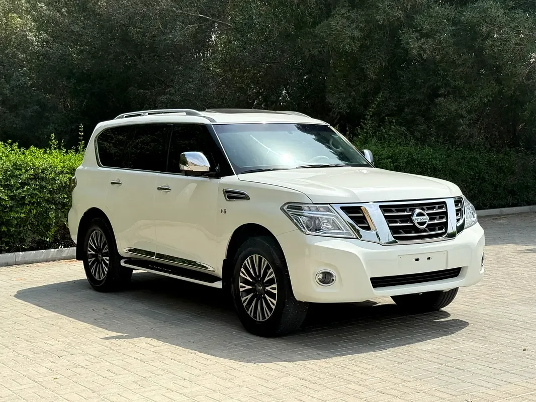 Nissan Patrol 5.6 AT (405 حصان) - 2