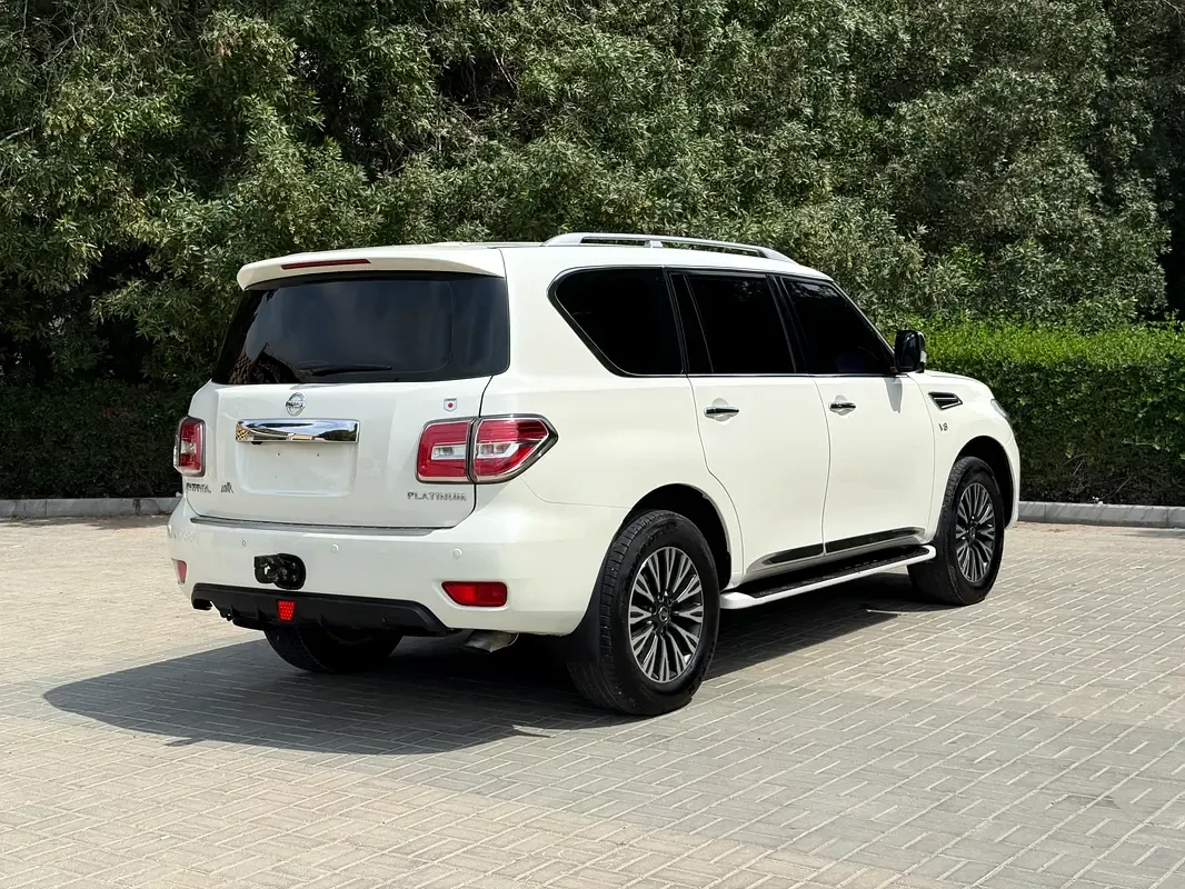 Nissan Patrol 5.6 AT (405 حصان) - 6