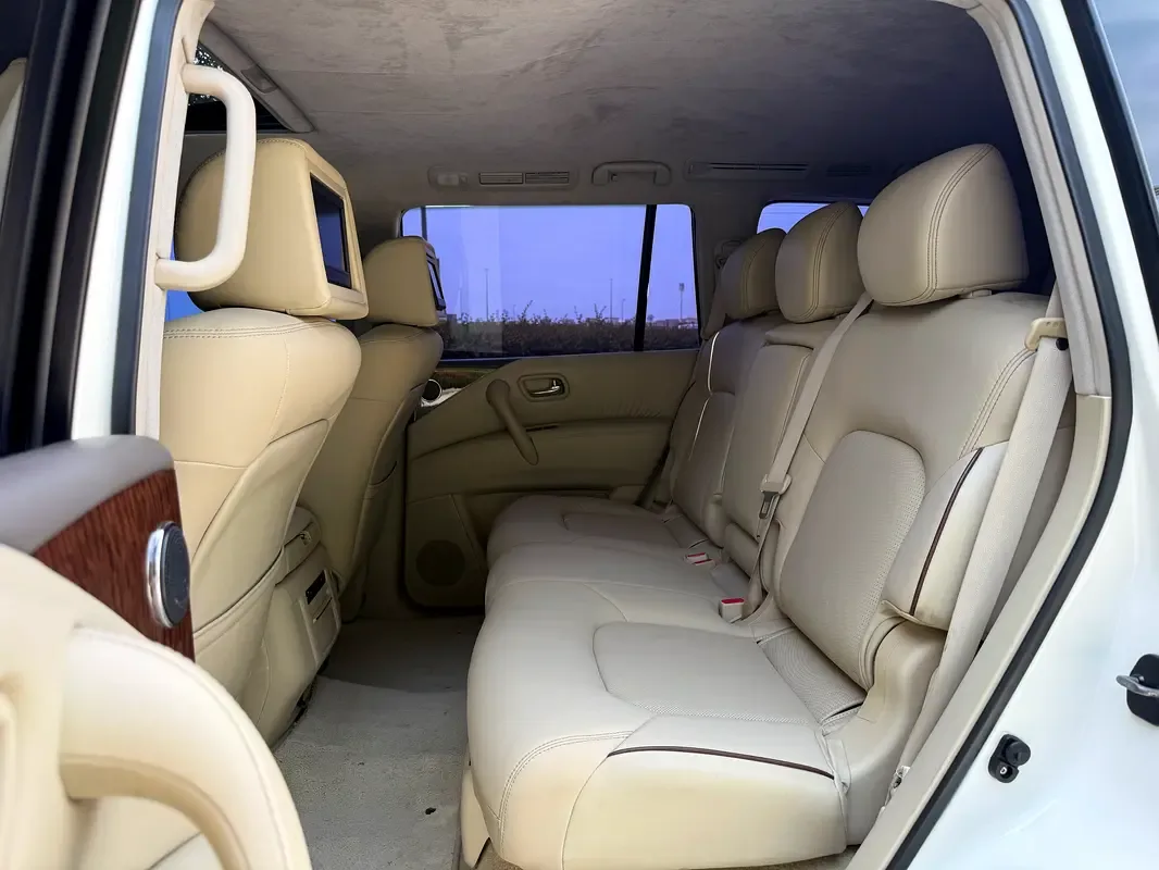 Nissan Patrol 5.6 AT (405 حصان) - 12