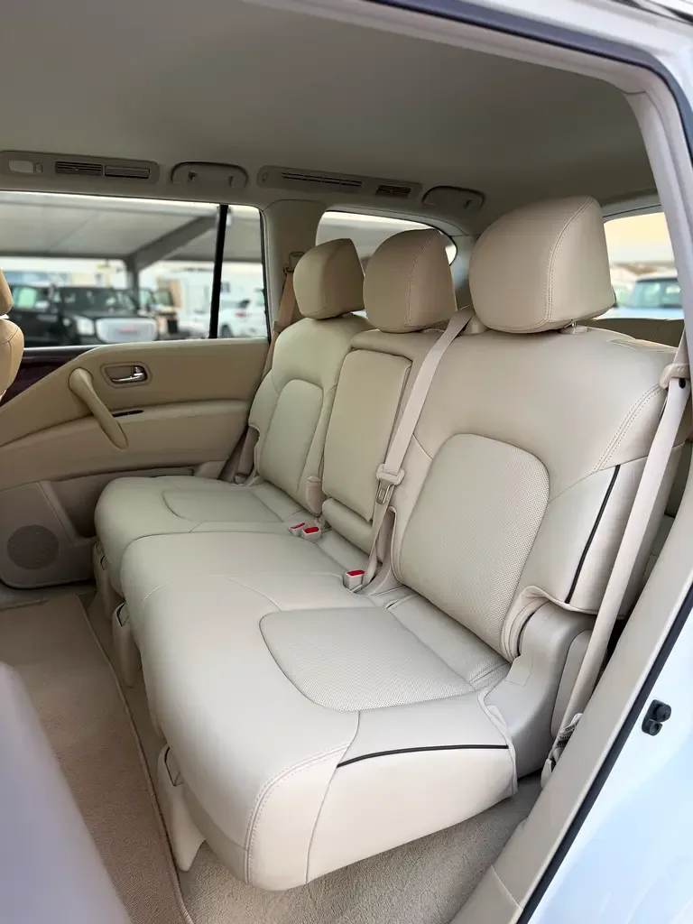 Nissan Patrol 5.6 AT (405 hp) - 8