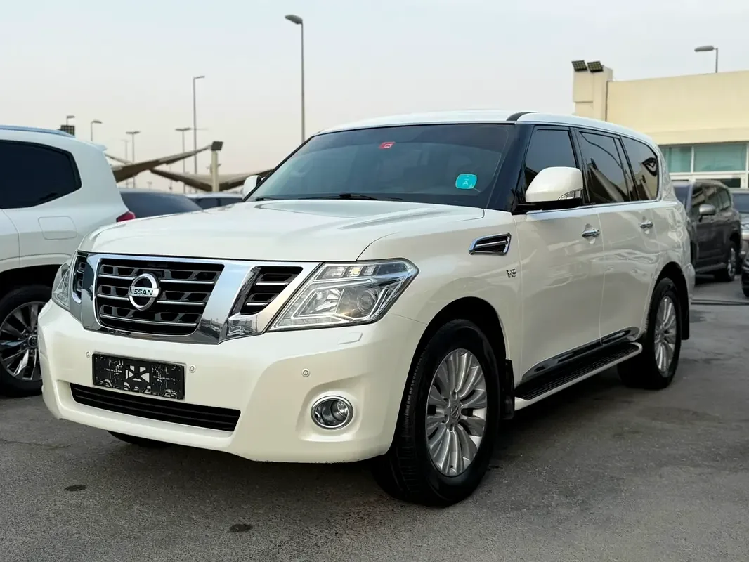 Nissan Patrol 5.6 AT (405 حصان) - 2