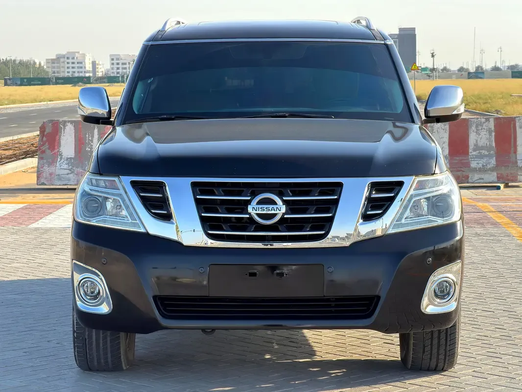 Nissan Patrol 5.6 AT (405 hp) - 4