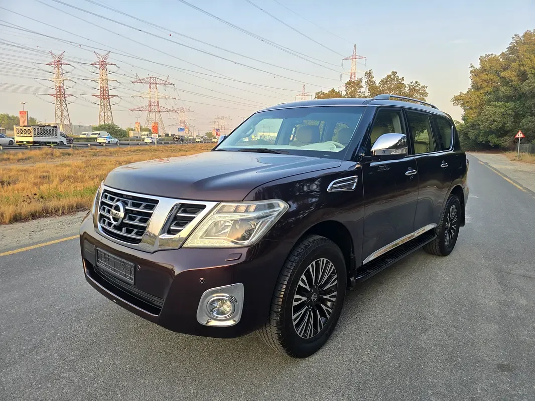 Nissan Patrol 5.6 AT (405 hp)