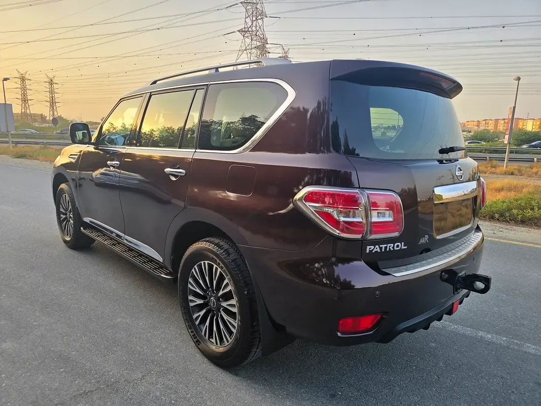 Nissan Patrol 5.6 AT (405 حصان) - 4