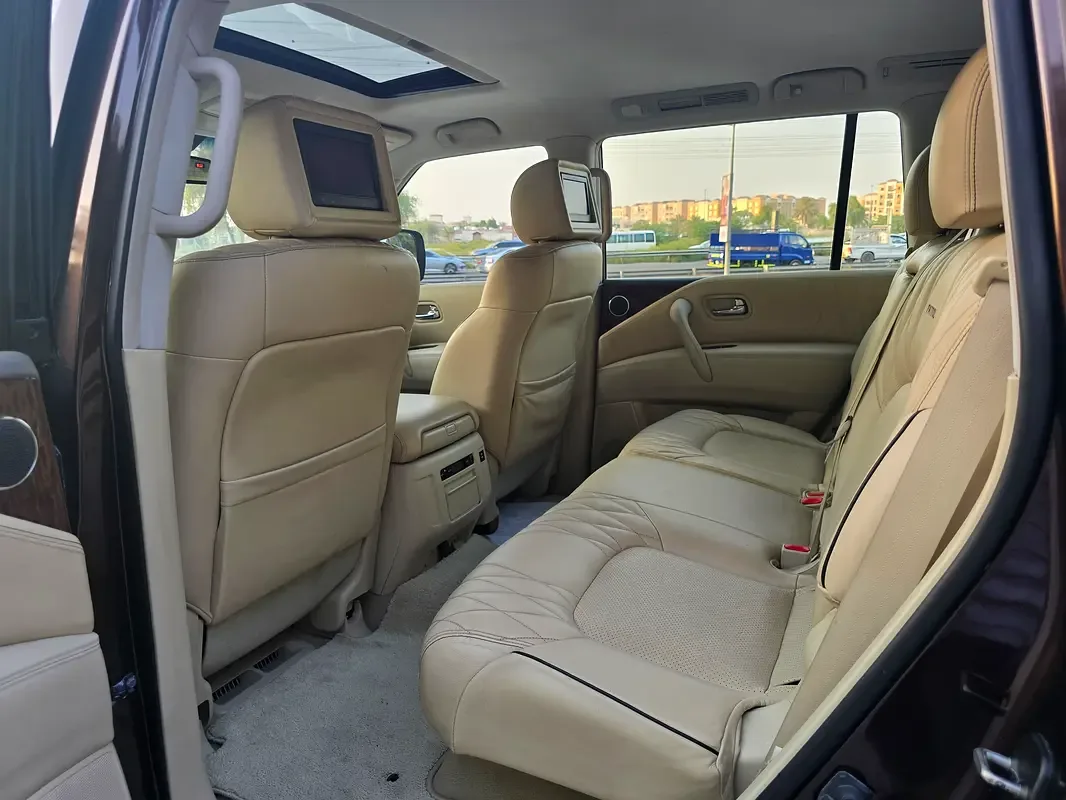 Nissan Patrol 5.6 AT (405 حصان) - 10