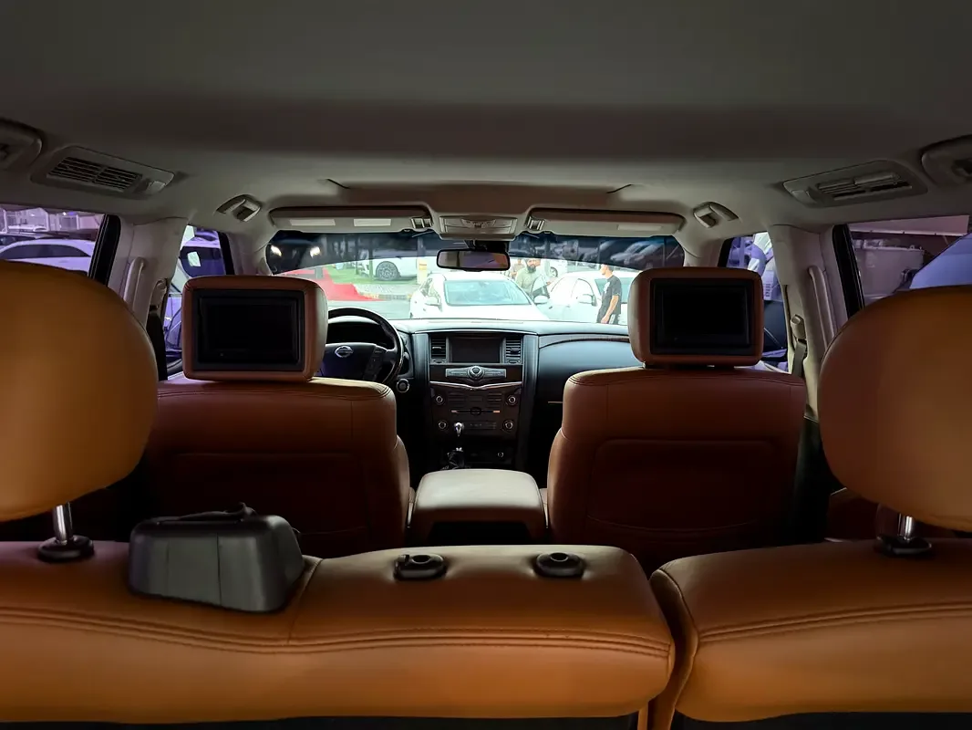 Nissan Patrol 5.6 AT (405 حصان) - 14
