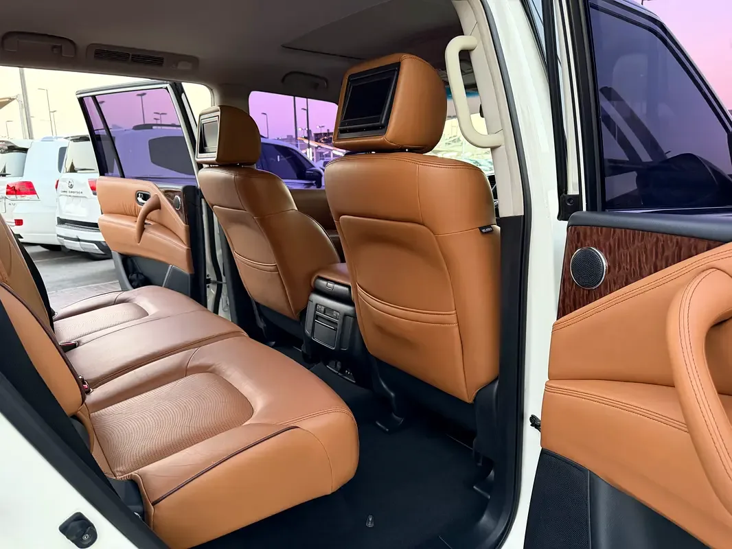 Nissan Patrol 5.6 AT (405 حصان) - 11