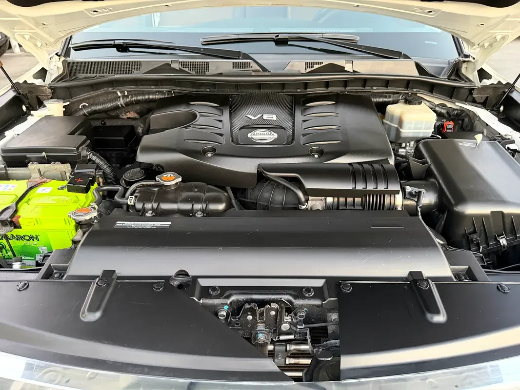 Nissan Patrol 5.6 AT (405 حصان) - 15