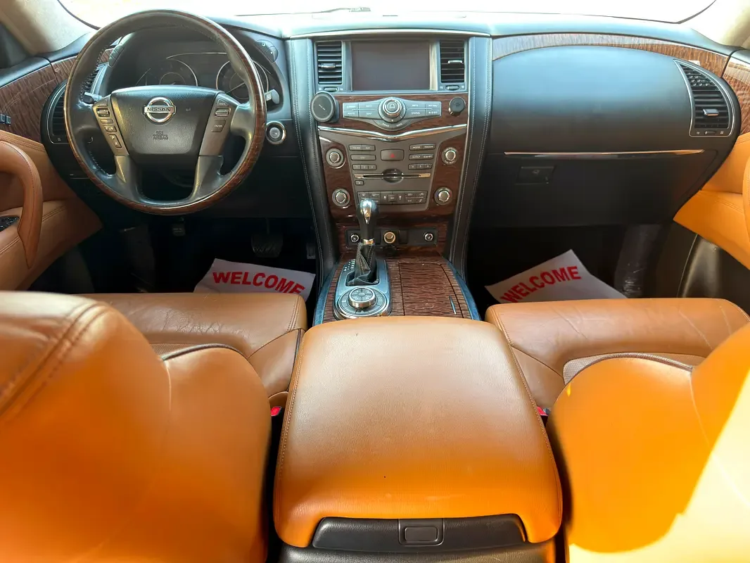 Nissan Patrol 5.6 AT (405 hp) - 5