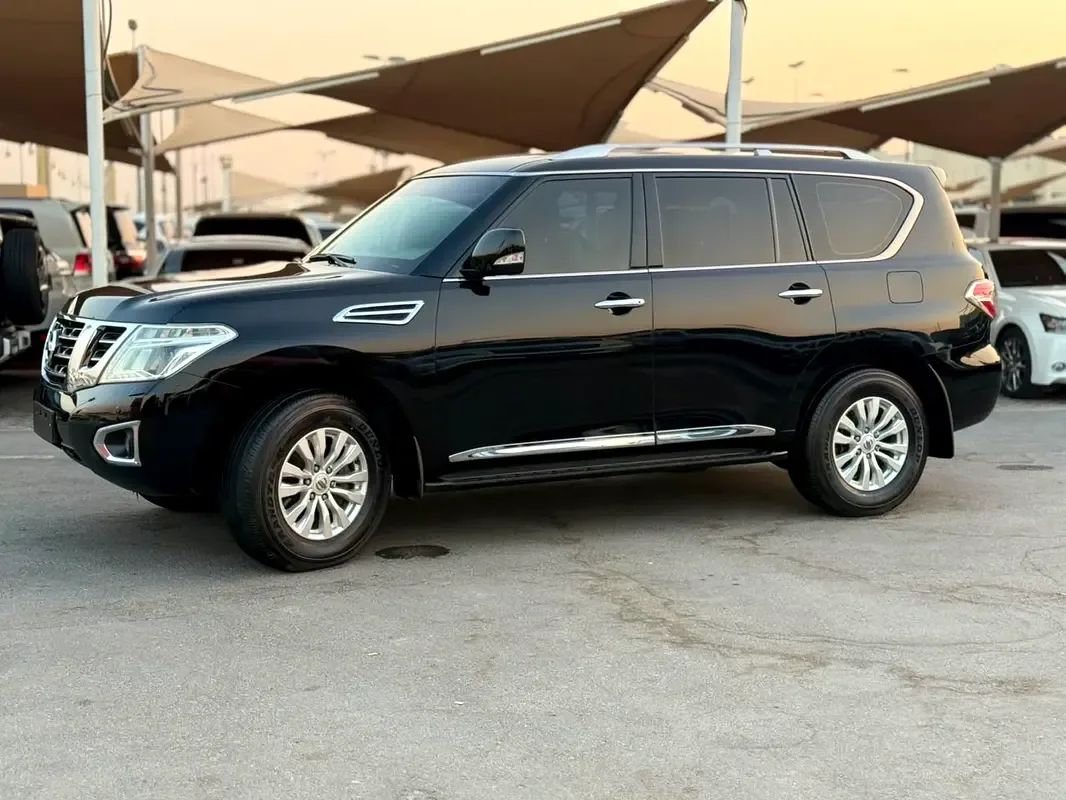 Nissan Patrol 5.6 AT (405 hp) - 3