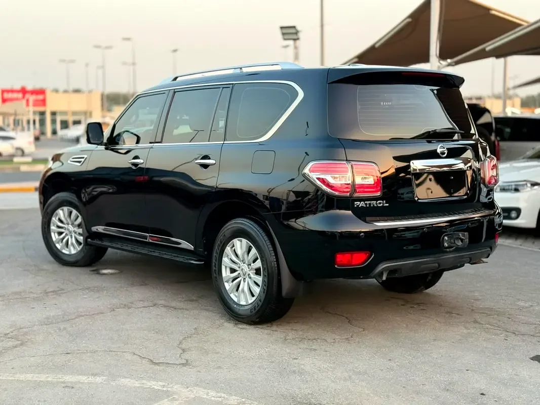 Nissan Patrol 5.6 AT (405 hp) - 6