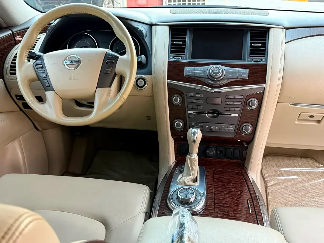 Nissan Patrol 5.6 AT (405 hp) - 7