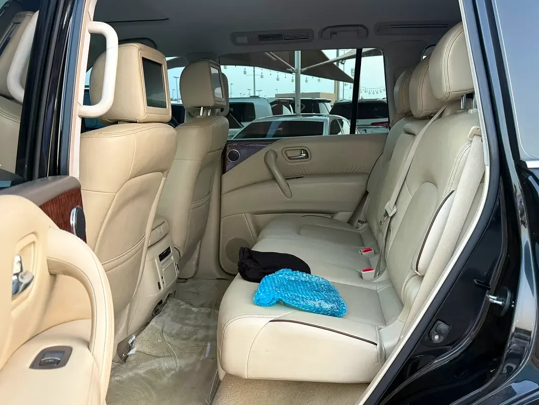 Nissan Patrol 5.6 AT (405 hp) - 10