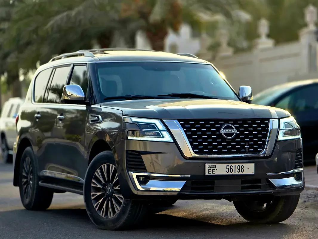 Nissan Patrol 5.6 AT (405 hp)