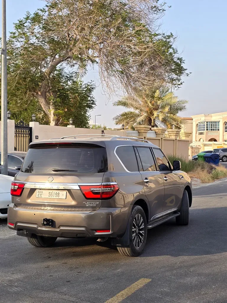 Nissan Patrol 5.6 AT (405 hp) - 5