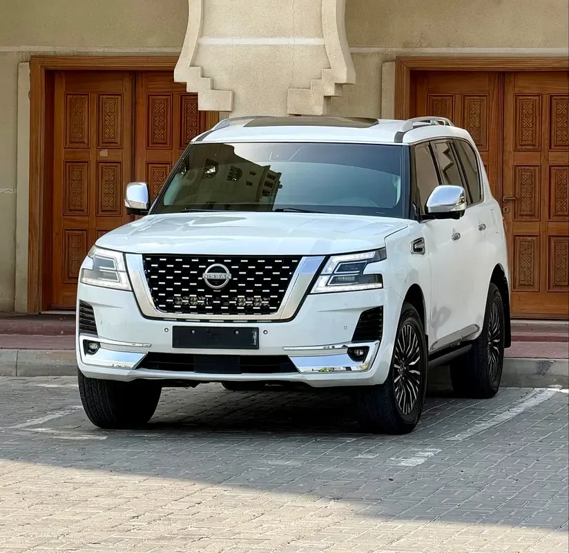 Nissan Patrol 5.6 AT (405 hp) - 3
