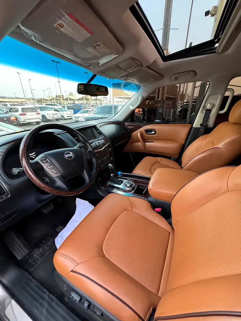 Nissan Patrol 5.6 AT (405 hp) - 12