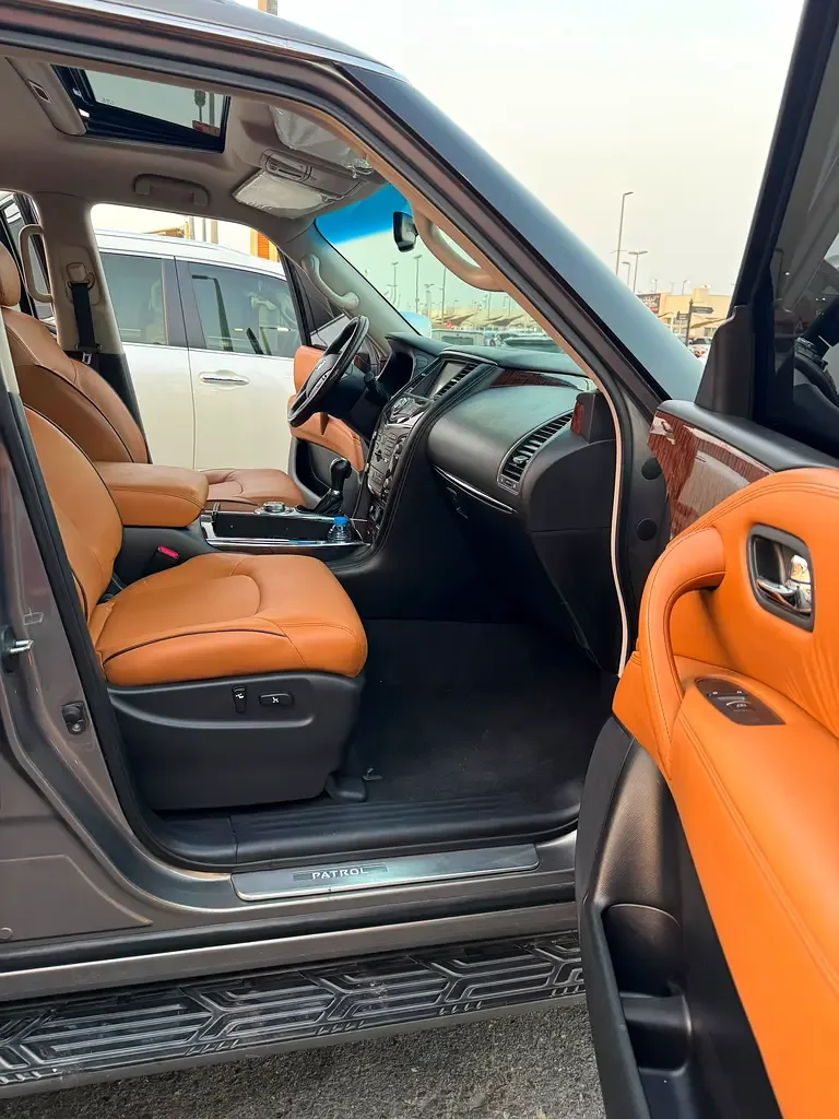 Nissan Patrol 5.6 AT (405 hp) - 20