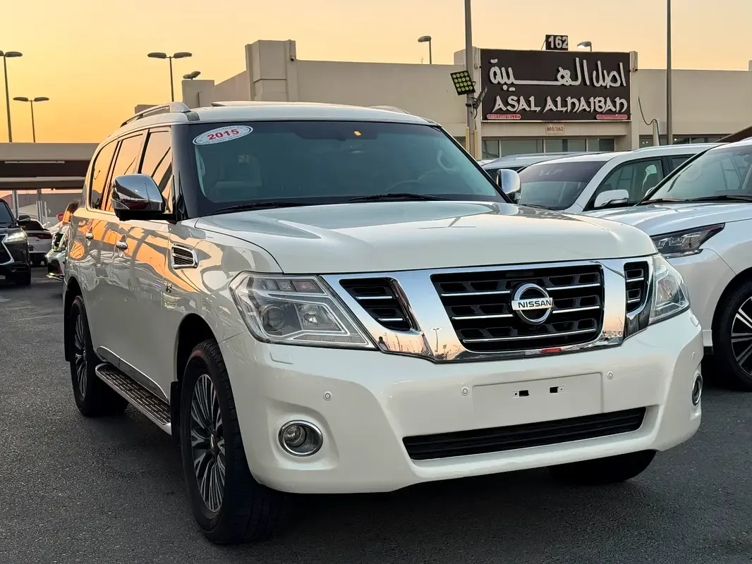 Nissan Patrol 5.6 AT (405 حصان) - 5