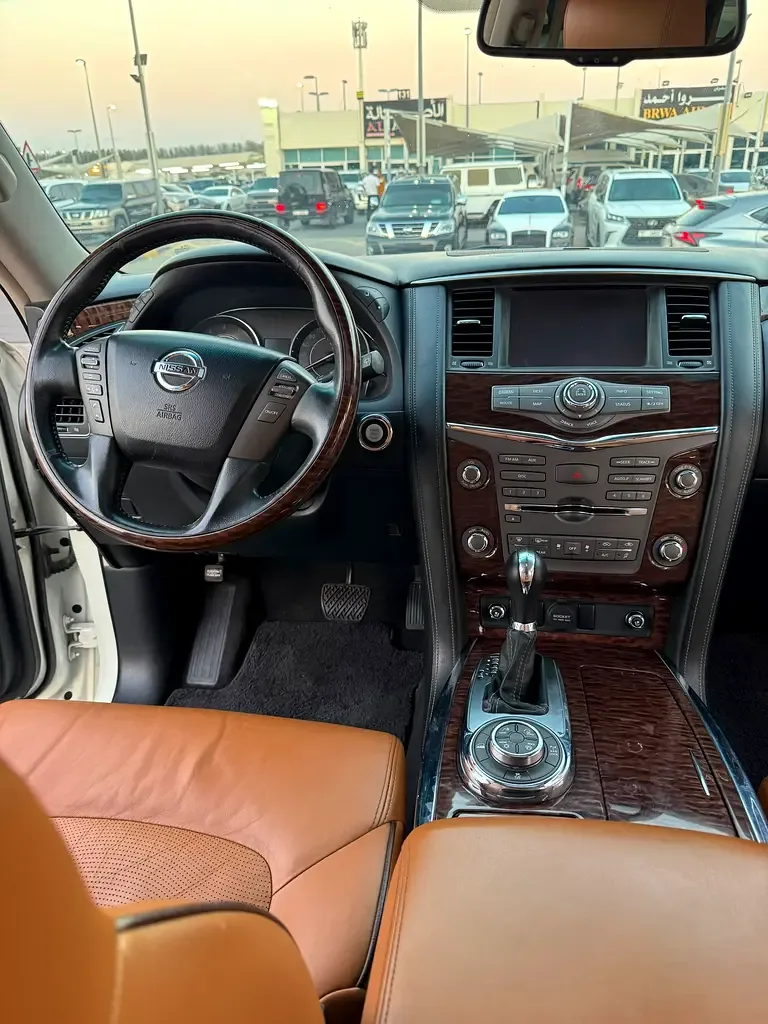 Nissan Patrol 5.6 AT (405 حصان) - 9