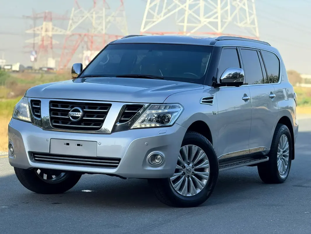 Nissan Patrol 5.6 AT (405 hp)
