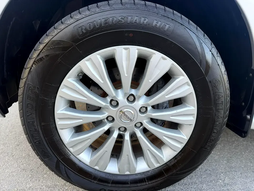 Nissan Patrol 5.6 AT (405 حصان) - 14
