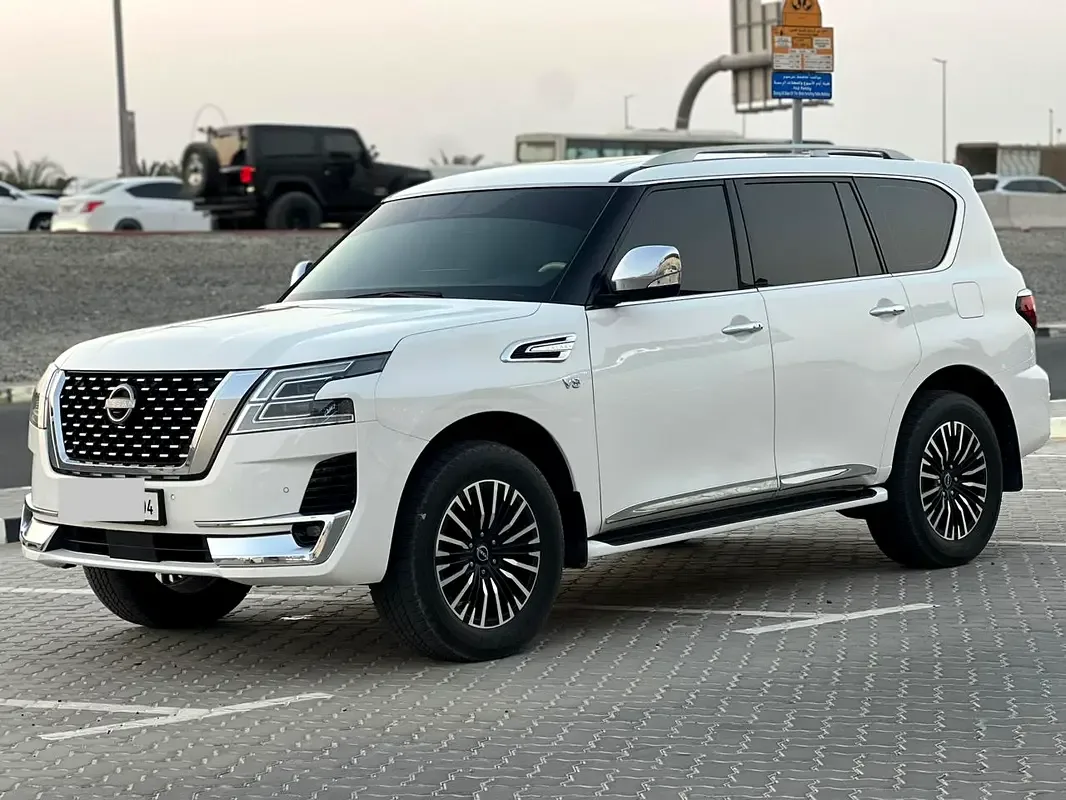 Nissan Patrol 5.6 AT (405 hp) - 3