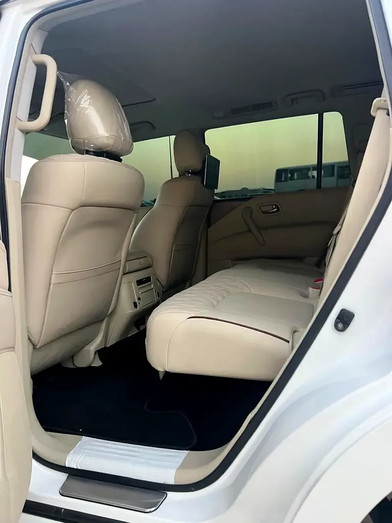 Nissan Patrol 5.6 AT (405 hp) - 7