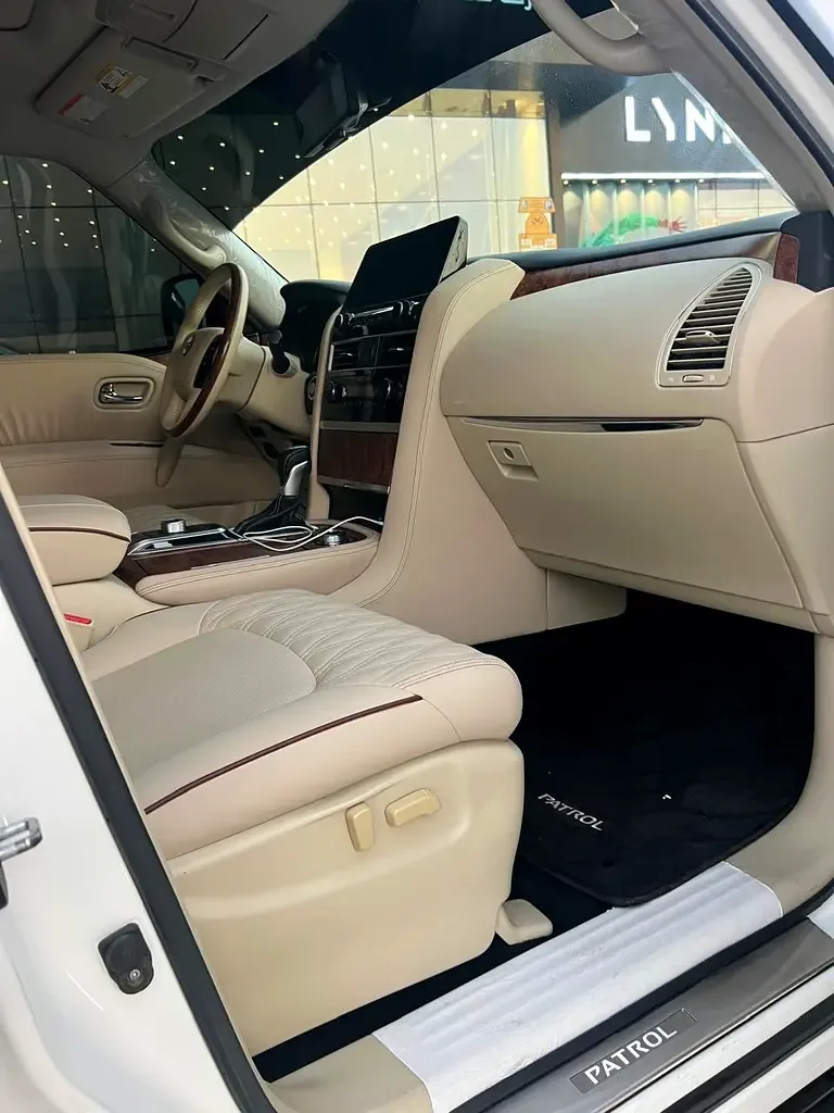 Nissan Patrol 5.6 AT (405 hp) - 8