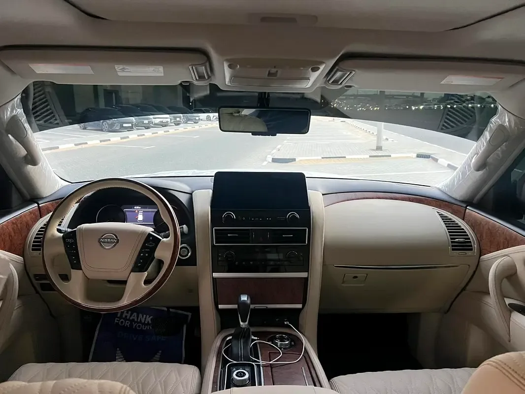 Nissan Patrol 5.6 AT (405 hp) - 9