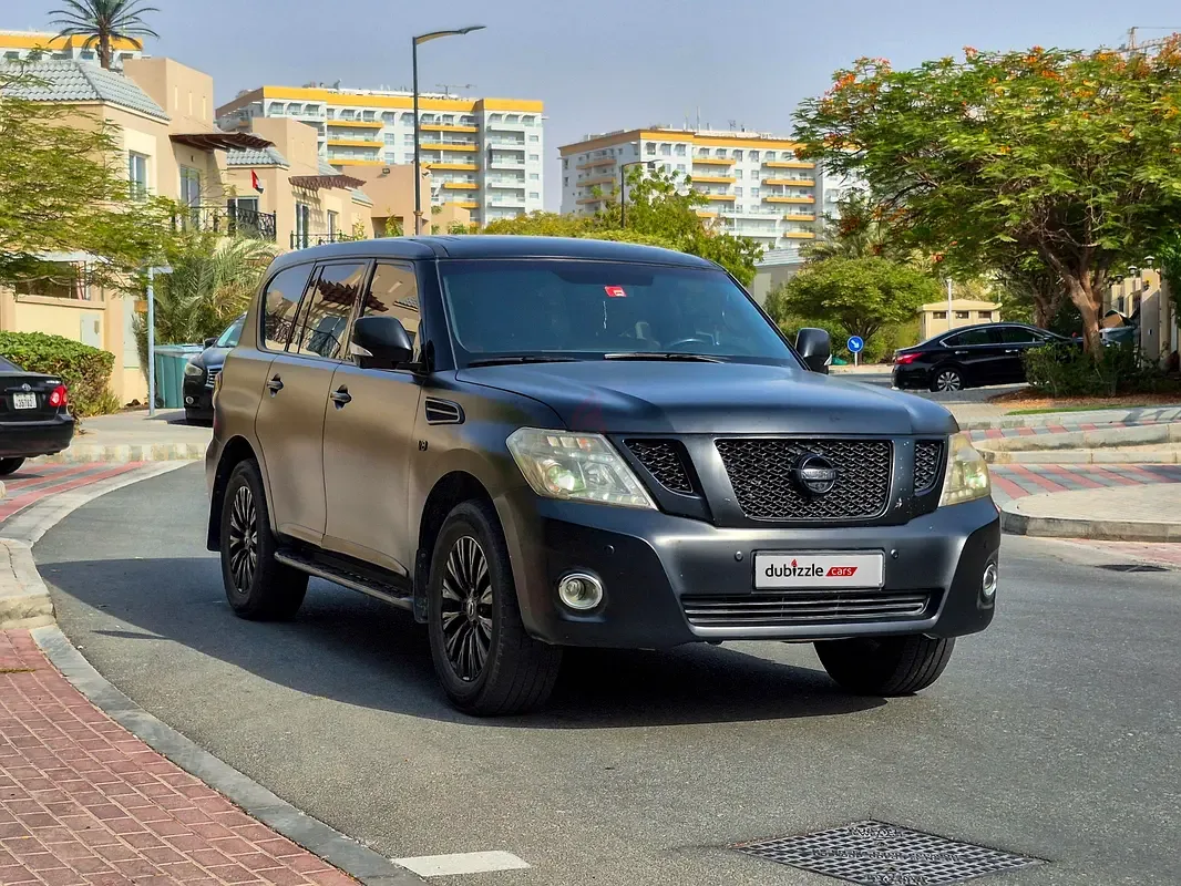Nissan Patrol 5.6 AT (405 hp)