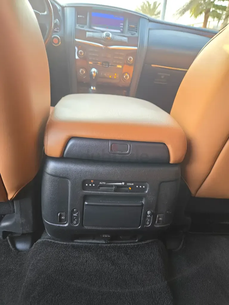 Nissan Patrol 5.6 AT (405 حصان) - 19