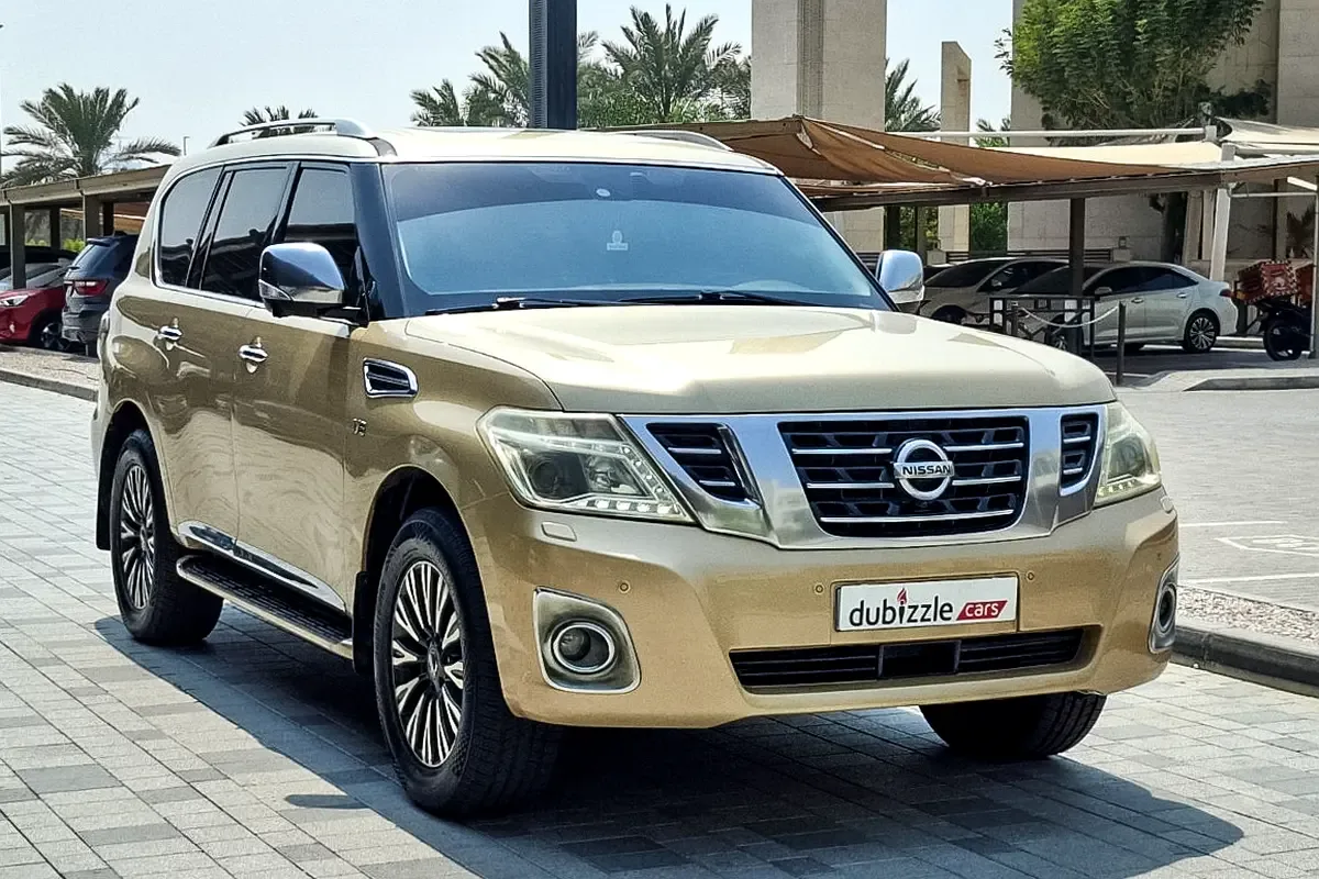 Nissan Patrol 5.6 AT (405 hp)