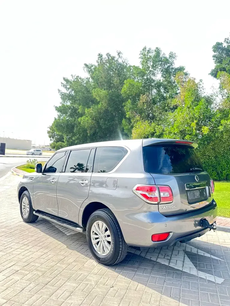 Nissan Patrol 5.6 AT (405 حصان) - 3
