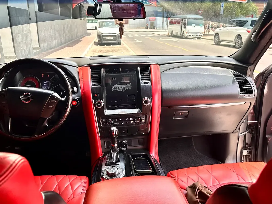 Nissan Patrol 5.6 AT (405 hp) - 18