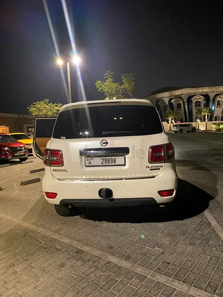 Nissan Patrol 5.6 AT (405 hp) - 7