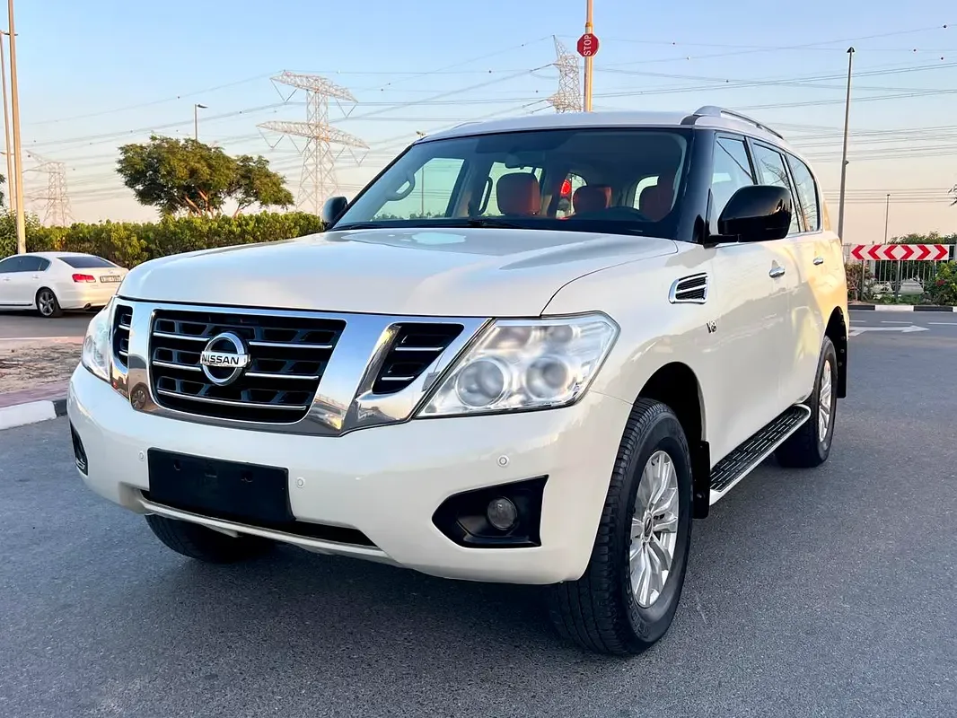 Nissan Patrol 5.6 AT (405 hp)