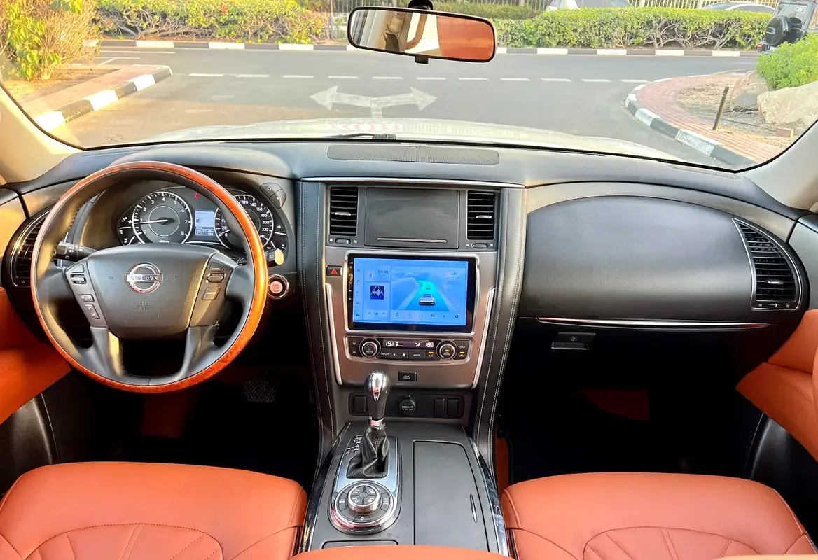 Nissan Patrol 5.6 AT (405 hp) - 13