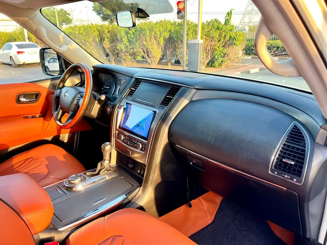 Nissan Patrol 5.6 AT (405 hp) - 18