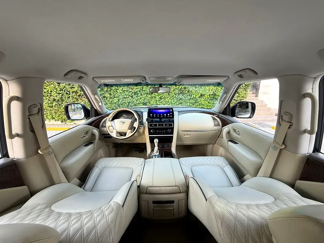 Nissan Patrol 5.6 AT (405 hp) - 14