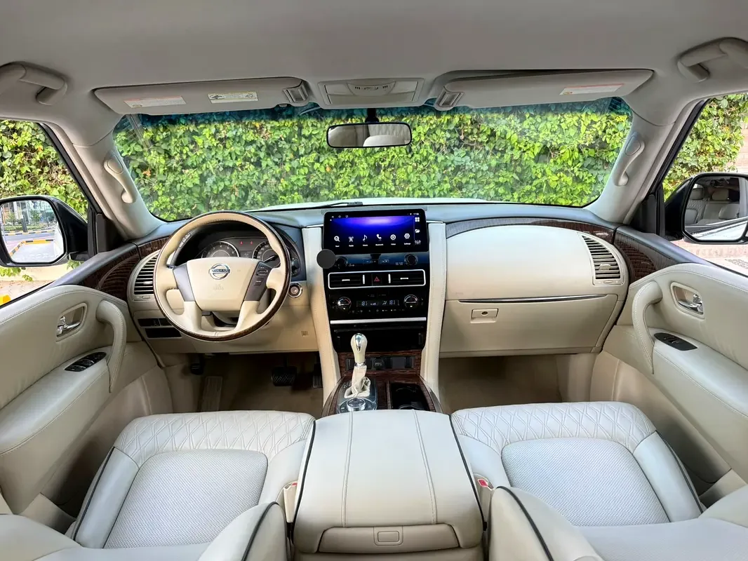 Nissan Patrol 5.6 AT (405 hp) - 15