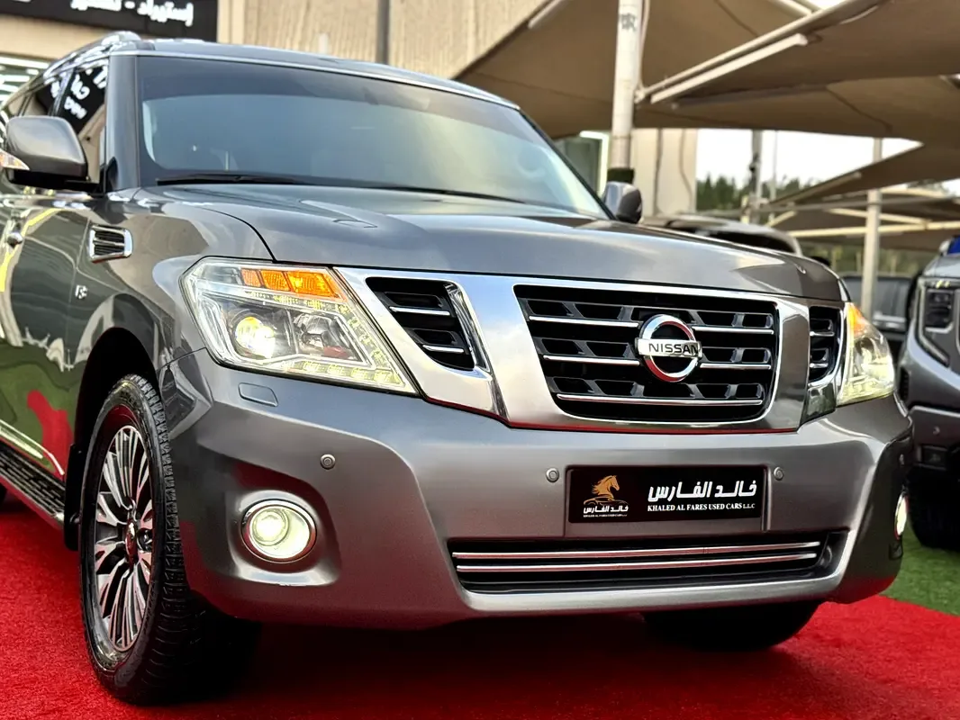 Nissan Patrol 5.6 AT (405 hp) - 4