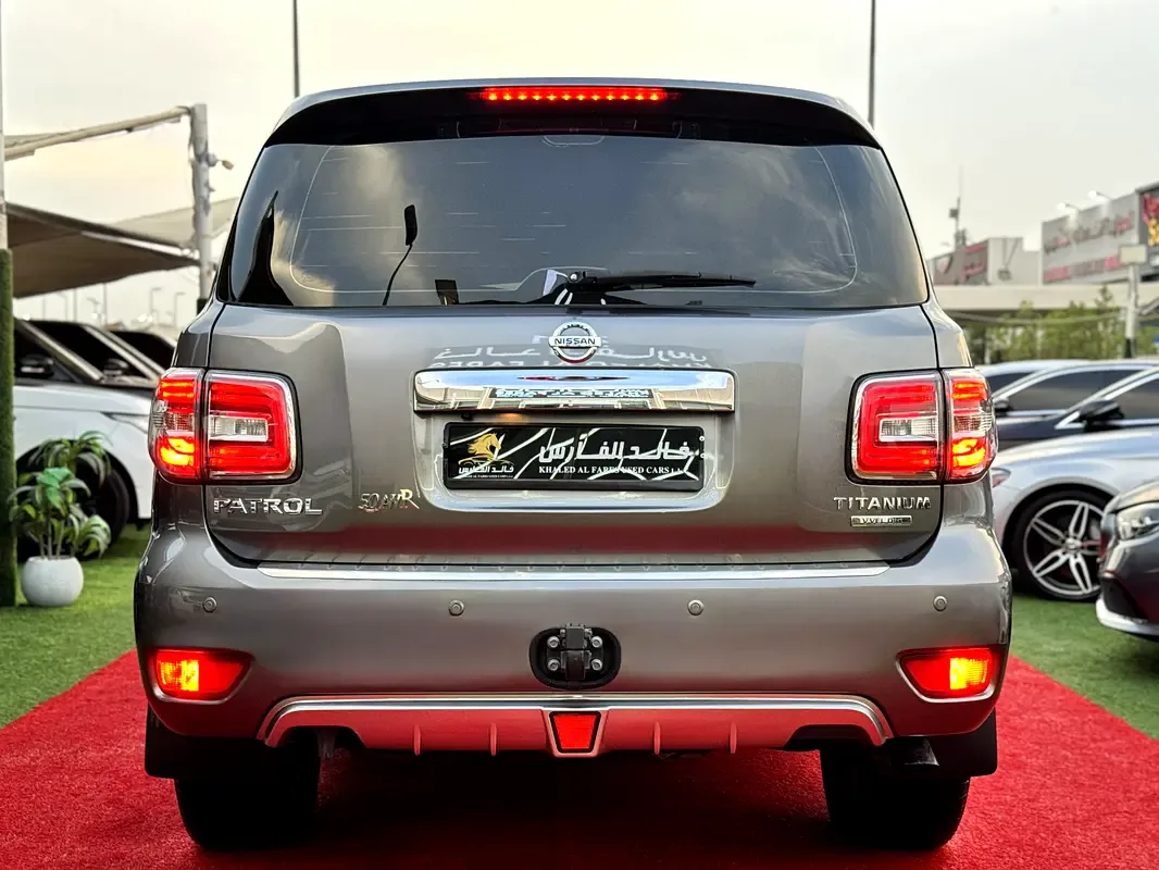Nissan Patrol 5.6 AT (405 hp) - 7