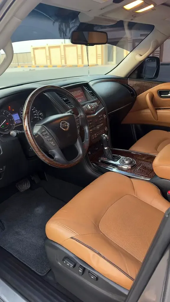 Nissan Patrol 5.6 AT (405 hp) - 7