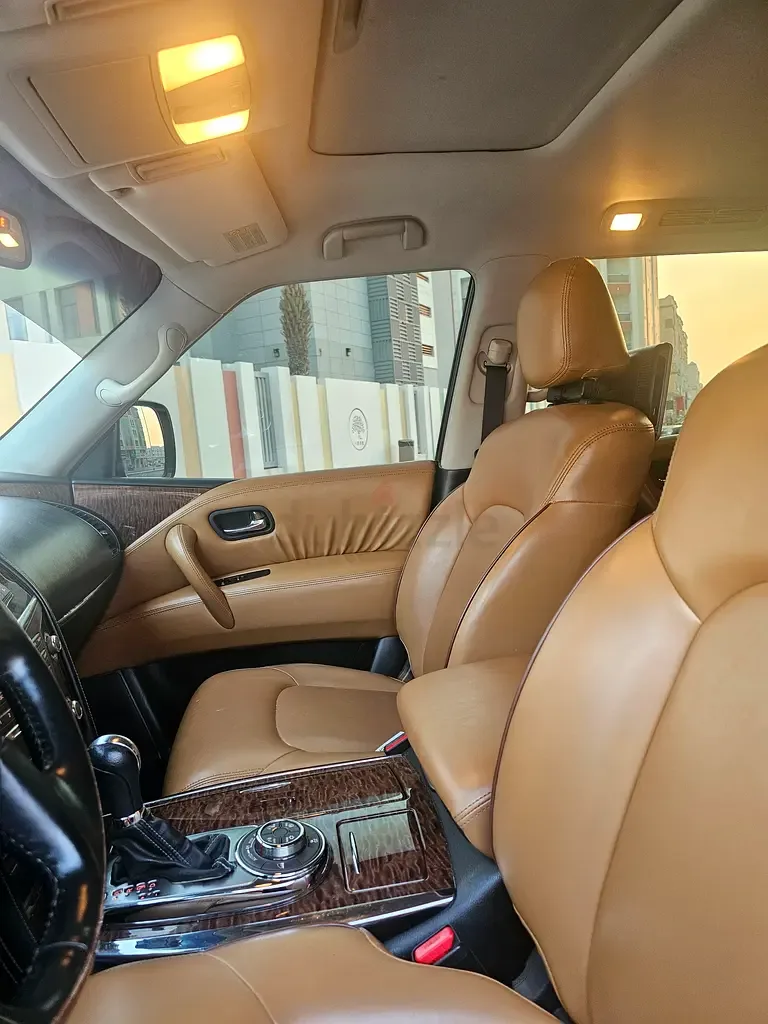 Nissan Patrol 5.6 AT (405 hp) - 7