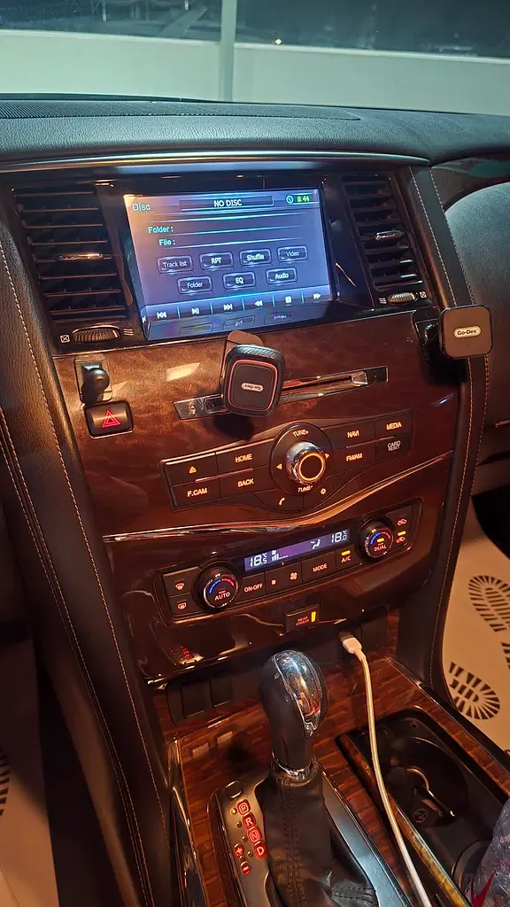 Nissan Patrol 5.6 AT (405 hp) - 6