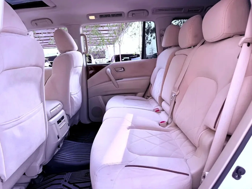 Nissan Patrol 5.6 AT (405 hp) - 12